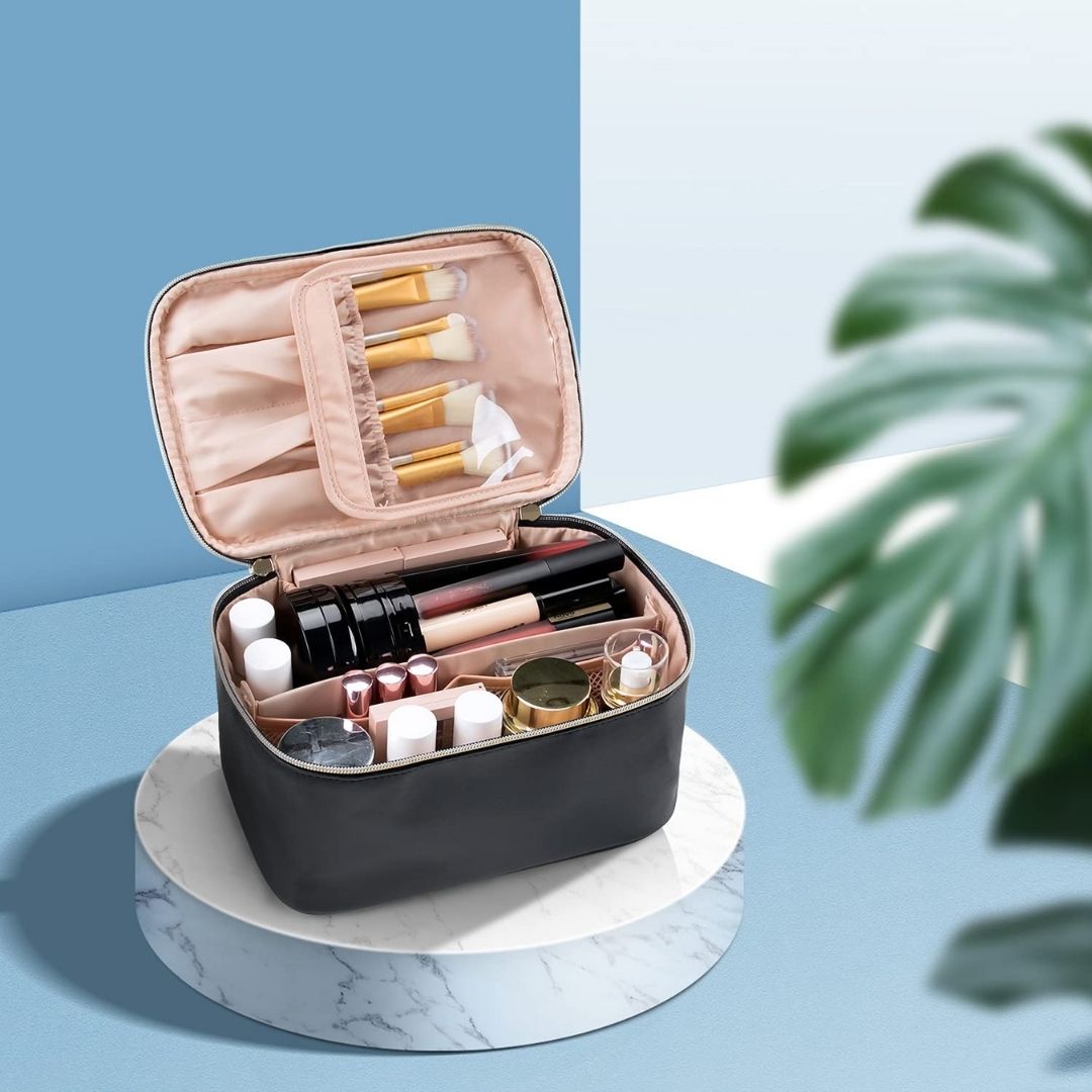 Portable Cosmetic Bag